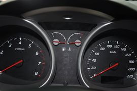 2014款海马M3