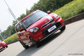 2009款起亚SOUL试驾