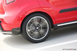 2009款起亚SOUL试驾