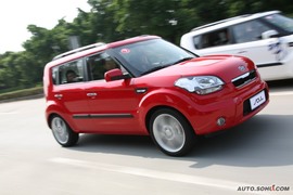 2009款起亚SOUL试驾