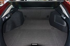 2014款本田歌诗图2.4L豪华导航版