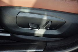 2014款宝马520Li典雅型