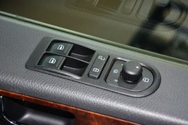 2012款大众迈特威2.0T豪华版