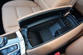 2014款宝马730Li臻享型
