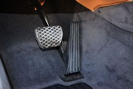 2014款宝马730Li臻享型