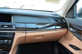 2014款宝马730Li臻享型