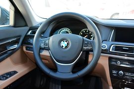 2014款宝马730Li臻享型