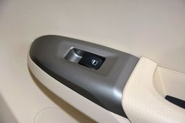 2014款海马M3