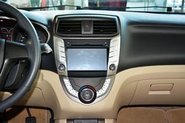 2014款海马M3