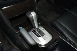 2015款本田缤智1.8L