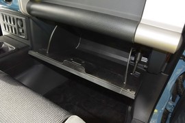 2013款丰田FJ酷路泽4.0L