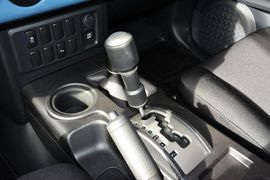 2013款丰田FJ酷路泽4.0L