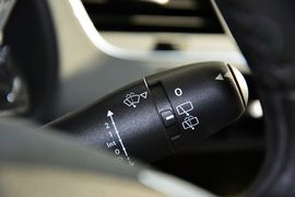 2015款标致3008