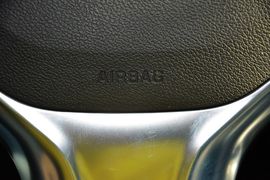2015款标致3008