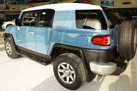 2013款丰田FJ酷路泽4.0L