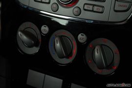 2009款福特福克斯SVP限量版内饰