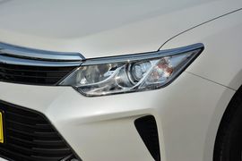 2015款丰田凯美瑞2.0G领先版