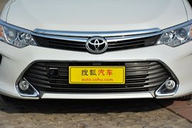 2015款丰田凯美瑞2.0G领先版