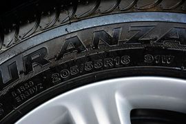 2013款宝马116i领先型
