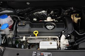 2015款大众途安1.4T自动豪华版5座