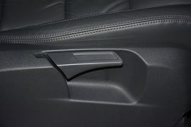 2015款大众途安1.4T自动豪华版5座