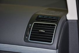 2015款大众途安1.4T自动豪华版5座