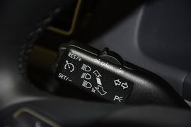 2015款大众途安1.4T自动豪华版5座