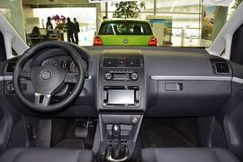 2015款大众途安1.4T自动豪华版5座
