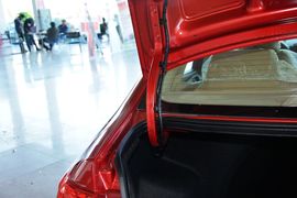 2014款海马M3