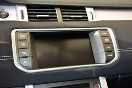 2015款路虎揽胜极光2.0T倾橙限量版