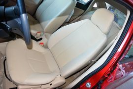 2014款海马M3