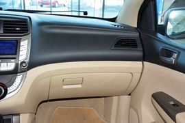 2014款海马M3