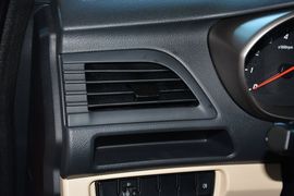 2014款海马M3