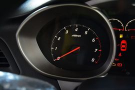 2014款海马M3