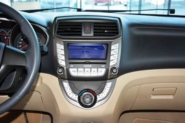 2014款海马M3