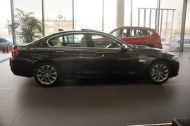 2014款宝马528i