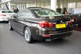 2014款宝马528i
