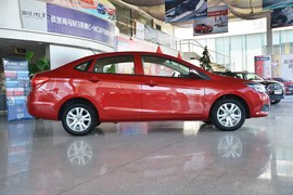 2014款海马M3