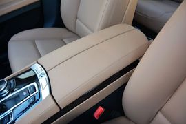 2014款宝马730Li臻享型