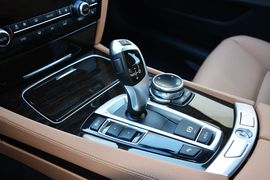 2014款宝马730Li臻享型
