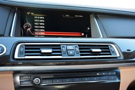 2014款宝马730Li臻享型