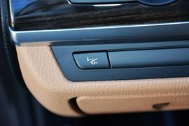 2014款宝马730Li臻享型
