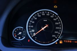 2014款宝马730Li臻享型
