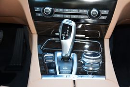 2014款宝马730Li臻享型