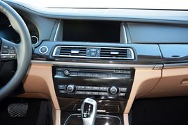 2014款宝马730Li臻享型