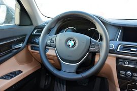 2014款宝马730Li臻享型