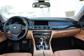 2014款宝马730Li臻享型