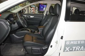 2014款日产奇骏2.0L