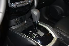 2014款日产奇骏2.0L