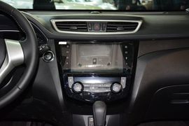 2014款日产奇骏2.0L